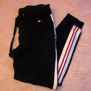 TOMMY HILFIGER SWEATS